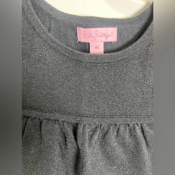 Lilly Pulitzer Cold Shoulder Sweater Women’s XS Black Metallic Peplum - Picture 3 of 4